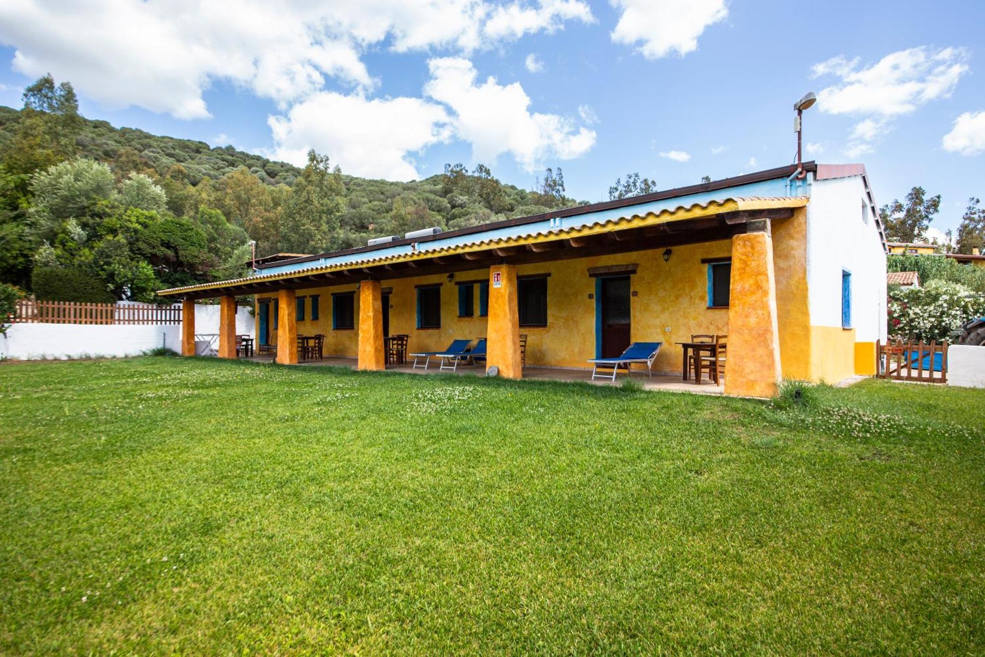 Agriturismo Piperedda Irgoli Eksteriør billede